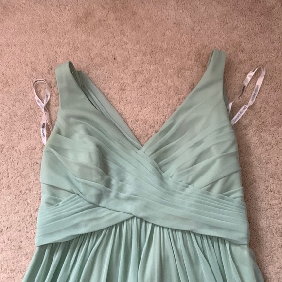 David’s Bridal Size 10 Mini Seafoam Green Dress - Picture 2 of 5